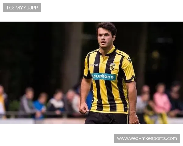 足球界历史十佳球星盘点 他们如何改变了世界足坛的格局